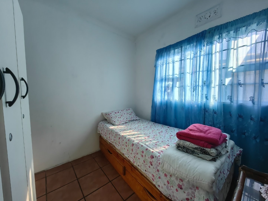 3 Bedroom Property for Sale in Lavender Hill Western Cape